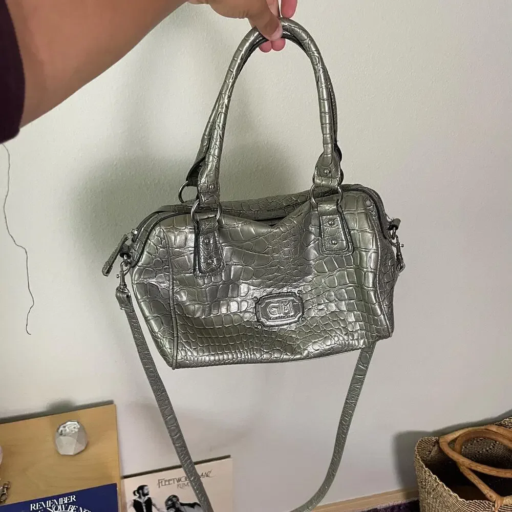 Y2K vintage 2000s silver croc handbag mcbling music video vixen rockstar